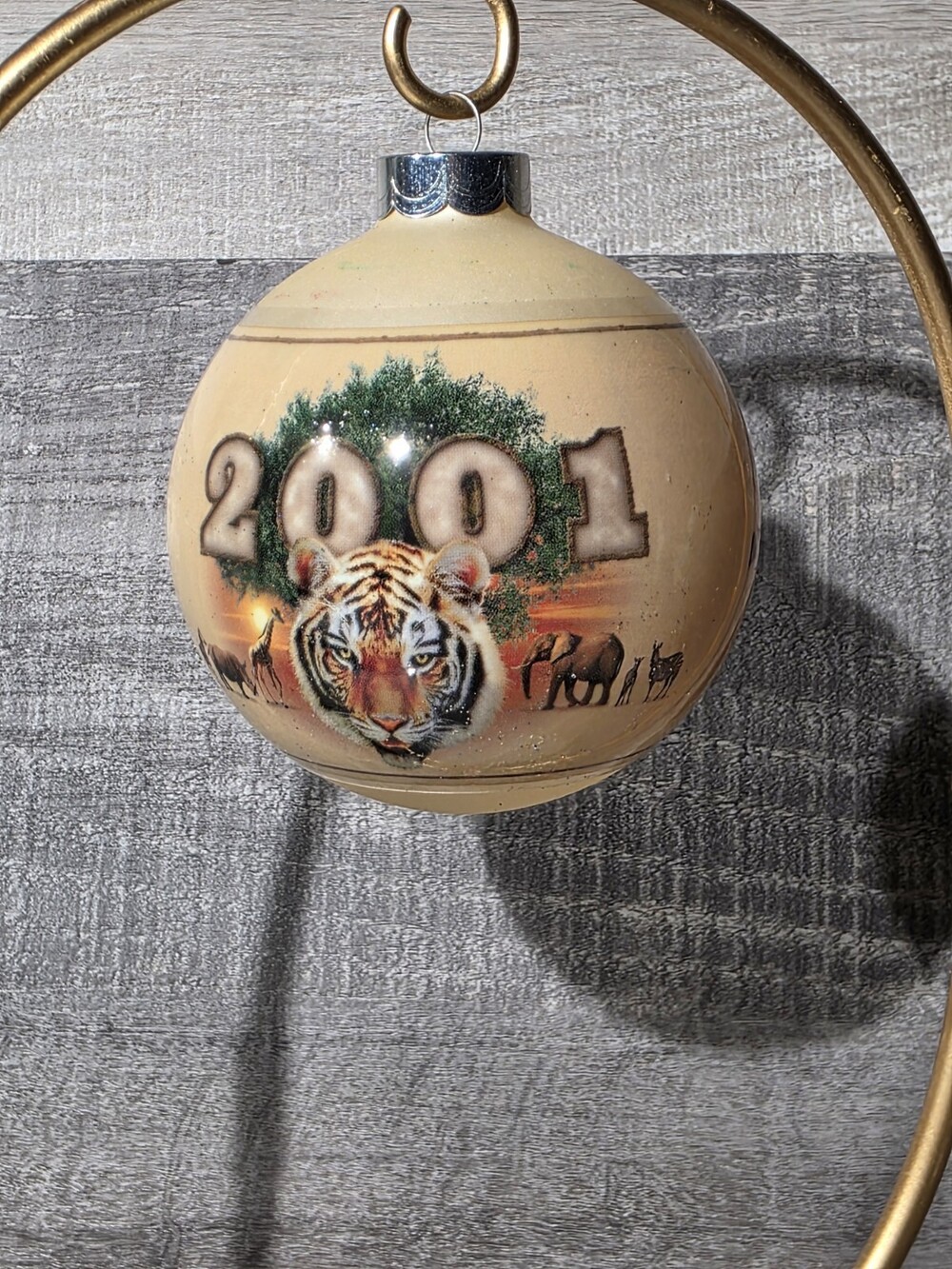 2001 Disney Animal Kingdom Christmas Tree Glass Ball Ornament Tiger Vtg g67g3